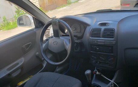 Hyundai Accent II, 2004 год, 400 000 рублей, 6 фотография