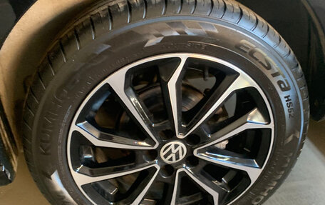 Volkswagen Polo VI (EU Market), 2017 год, 1 150 000 рублей, 2 фотография