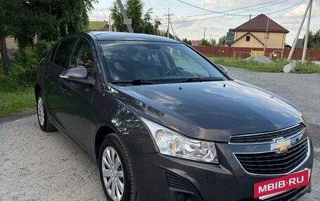 Chevrolet Cruze II, 2014 год, 970 000 рублей, 2 фотография