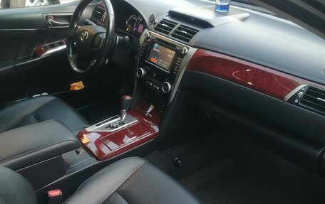 Toyota Camry, 2012 год, 1 800 000 рублей, 8 фотография