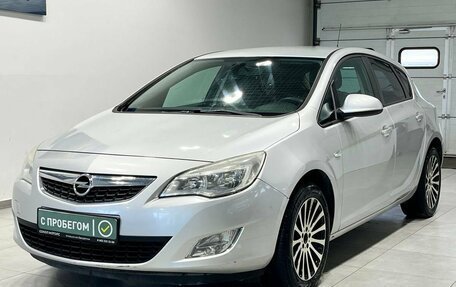 Opel Astra J, 2012 год, 899 990 рублей, 2 фотография