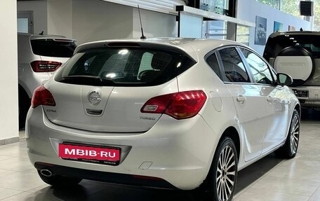Opel Astra J, 2012 год, 899 990 рублей, 4 фотография