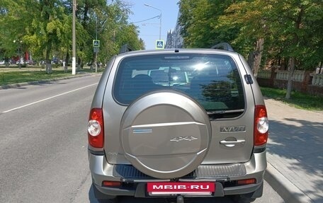 Chevrolet Niva I рестайлинг, 2010 год, 445 000 рублей, 2 фотография