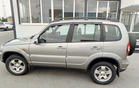 Chevrolet Niva I рестайлинг, 2010 год, 445 000 рублей, 11 фотография