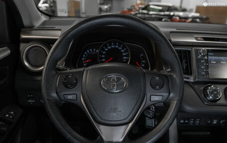 Toyota RAV4, 2013 год, 1 630 000 рублей, 12 фотография