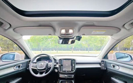 Volvo XC40 I, 2022 год, 2 390 000 рублей, 7 фотография