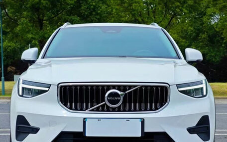 Volvo XC40 I, 2022 год, 2 390 000 рублей, 2 фотография