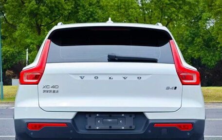 Volvo XC40 I, 2022 год, 2 390 000 рублей, 6 фотография