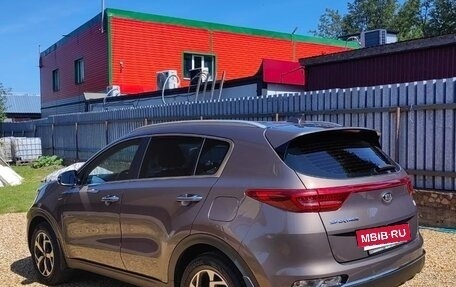 KIA Sportage IV рестайлинг, 2019 год, 2 400 000 рублей, 4 фотография