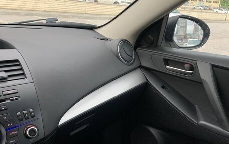 Mazda 3, 2012 год, 1 100 000 рублей, 12 фотография