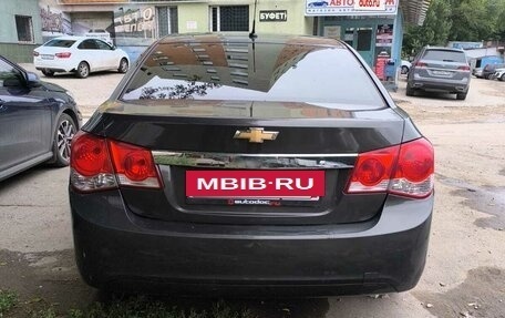 Chevrolet Cruze II, 2013 год, 580 000 рублей, 2 фотография