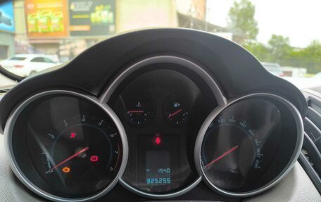 Chevrolet Cruze II, 2013 год, 580 000 рублей, 7 фотография