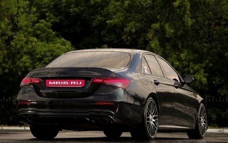 Mercedes-Benz E-Класс, 2021 год, 4 550 000 рублей, 4 фотография