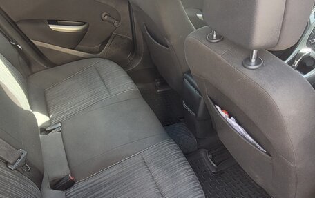 Opel Astra J, 2011 год, 750 000 рублей, 14 фотография