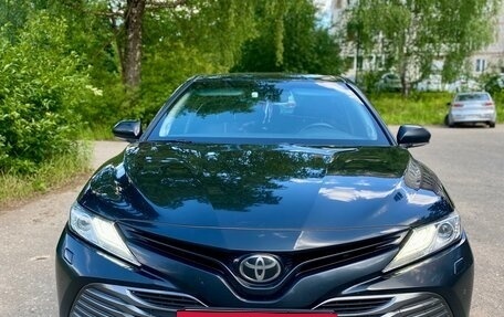 Toyota Camry, 2019 год, 2 400 000 рублей, 3 фотография