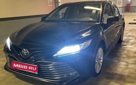Toyota Camry, 2020 год, 2 700 000 рублей, 1 фотография