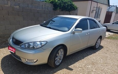 Toyota Camry V40, 2002 год, 700 000 рублей, 1 фотография