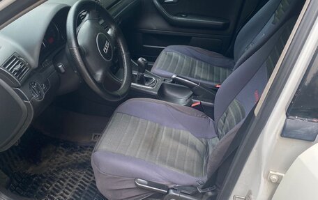 Audi A4, 2002 год, 440 000 рублей, 15 фотография