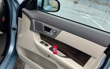 Jaguar XF I рестайлинг, 2011 год, 1 299 000 рублей, 13 фотография