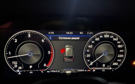 Volkswagen Touareg III, 2019 год, 5 600 000 рублей, 5 фотография