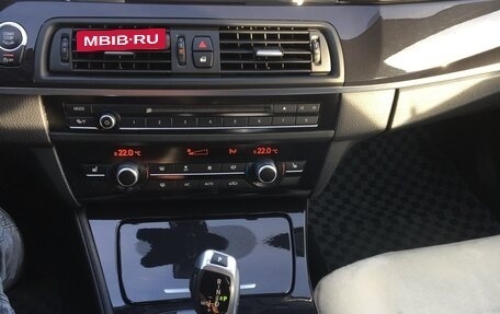 BMW 5 серия, 2015 год, 2 660 000 рублей, 14 фотография
