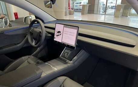 Tesla Model Y I, 2025 год, 5 800 000 рублей, 20 фотография