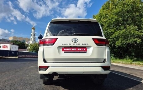 Toyota Land Cruiser, 2022 год, 12 500 000 рублей, 5 фотография