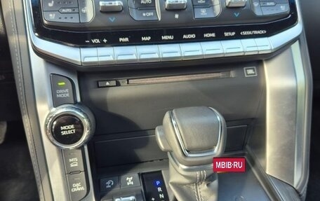Toyota Land Cruiser, 2022 год, 12 500 000 рублей, 11 фотография