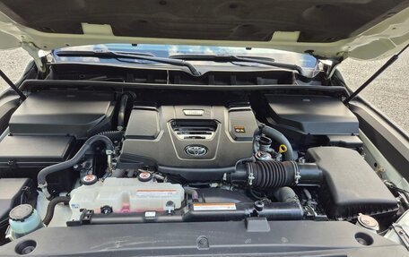 Toyota Land Cruiser, 2022 год, 12 500 000 рублей, 26 фотография