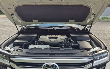 Toyota Land Cruiser, 2022 год, 12 500 000 рублей, 25 фотография