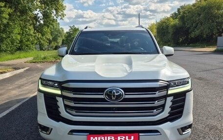 Toyota Land Cruiser, 2022 год, 12 500 000 рублей, 32 фотография