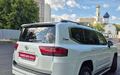 Toyota Land Cruiser, 2022 год, 12 500 000 рублей, 31 фотография