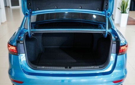 Geely Emgrand, 2024 год, 2 158 191 рублей, 12 фотография