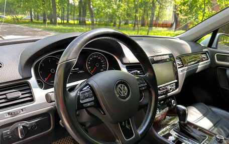 Volkswagen Touareg III, 2013 год, 1 800 000 рублей, 10 фотография