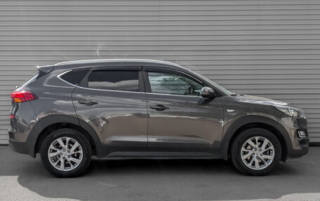 Hyundai Tucson III, 2019 год, 2 300 000 рублей, 4 фотография