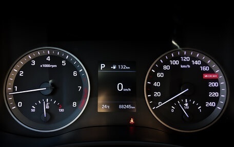 Hyundai Tucson III, 2019 год, 2 300 000 рублей, 13 фотография