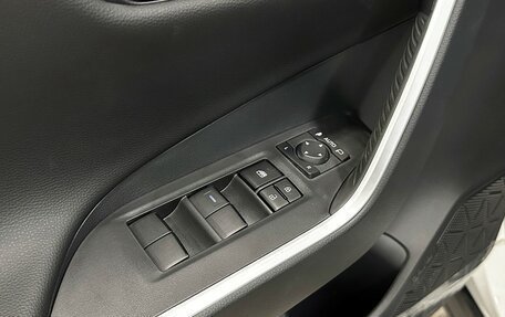 Toyota RAV4, 2025 год, 3 897 000 рублей, 18 фотография