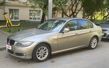 BMW 3 серия, 2011 год, 1 360 000 рублей, 5 фотография