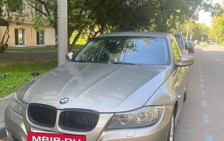 BMW 3 серия, 2011 год, 1 360 000 рублей, 7 фотография