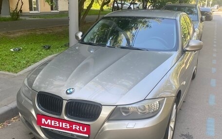 BMW 3 серия, 2011 год, 1 360 000 рублей, 6 фотография