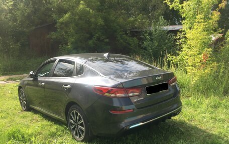 KIA Optima IV, 2018 год, 2 000 000 рублей, 3 фотография