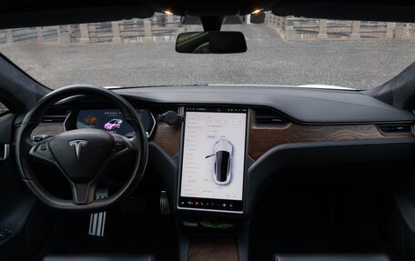 Tesla Model S I, 2020 год, 4 200 000 рублей, 30 фотография