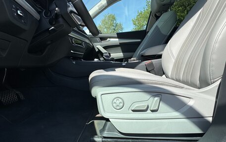 Audi Q5, 2019 год, 3 800 000 рублей, 21 фотография