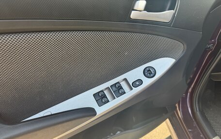 Hyundai Solaris II рестайлинг, 2014 год, 670 000 рублей, 10 фотография
