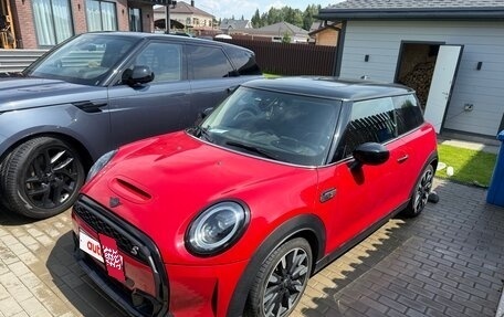 MINI Hatch, 2021 год, 3 290 000 рублей, 2 фотография