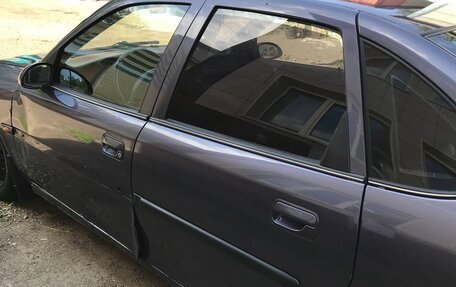 Opel Vectra B рестайлинг, 1996 год, 100 000 рублей, 4 фотография