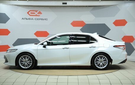 Toyota Camry, 2019 год, 2 750 000 рублей, 8 фотография