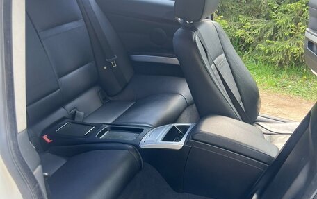 BMW 3 серия, 2010 год, 1 500 000 рублей, 11 фотография