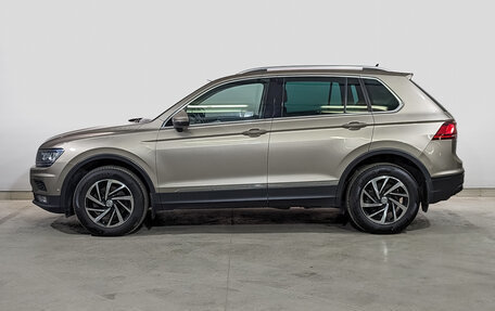 Volkswagen Tiguan II, 2018 год, 2 390 000 рублей, 8 фотография