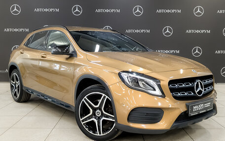 Mercedes-Benz GLA, 2018 год, 2 650 000 рублей, 3 фотография